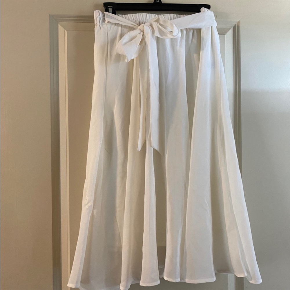 Flint & Moss flowy white skirt midi skirt NWT size medium